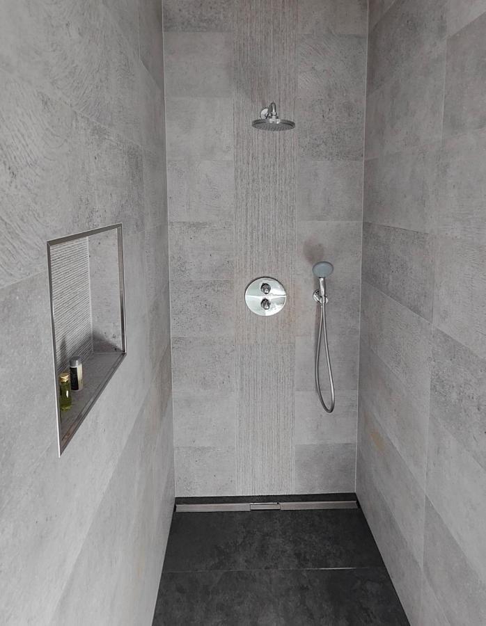 Unterschlupf Apartment Ebensee Bagian luar foto